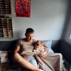 # Tata też czyta