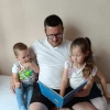 # Tata też czyta