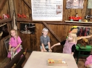 Skrzaty na warsztatach edukacyjnych u Pana Włodzimierza Ciszka