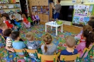 Skrzaty robią koktajl bananowy 11.10.2024r.