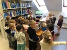 Skrzaty z wizytą w biblioteca - 24.10.2024