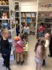 Skrzaty z wizytą w biblioteca - 24.10.2024