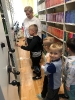 Skrzaty z wizytą w biblioteca - 24.10.2024