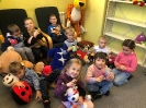Skrzaty z wizytą w biblioteca - 24.10.2024